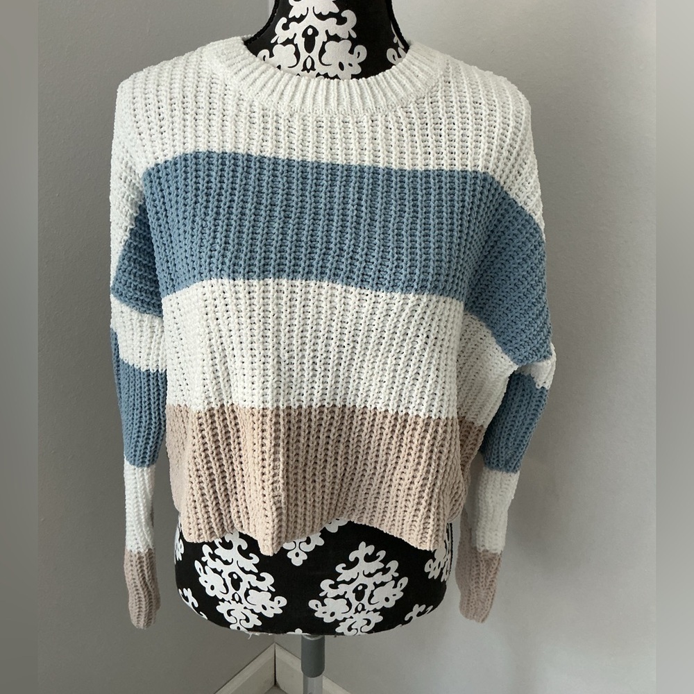 moon & madison Colorblock Sweater in Blue, White, and Tan Sz S